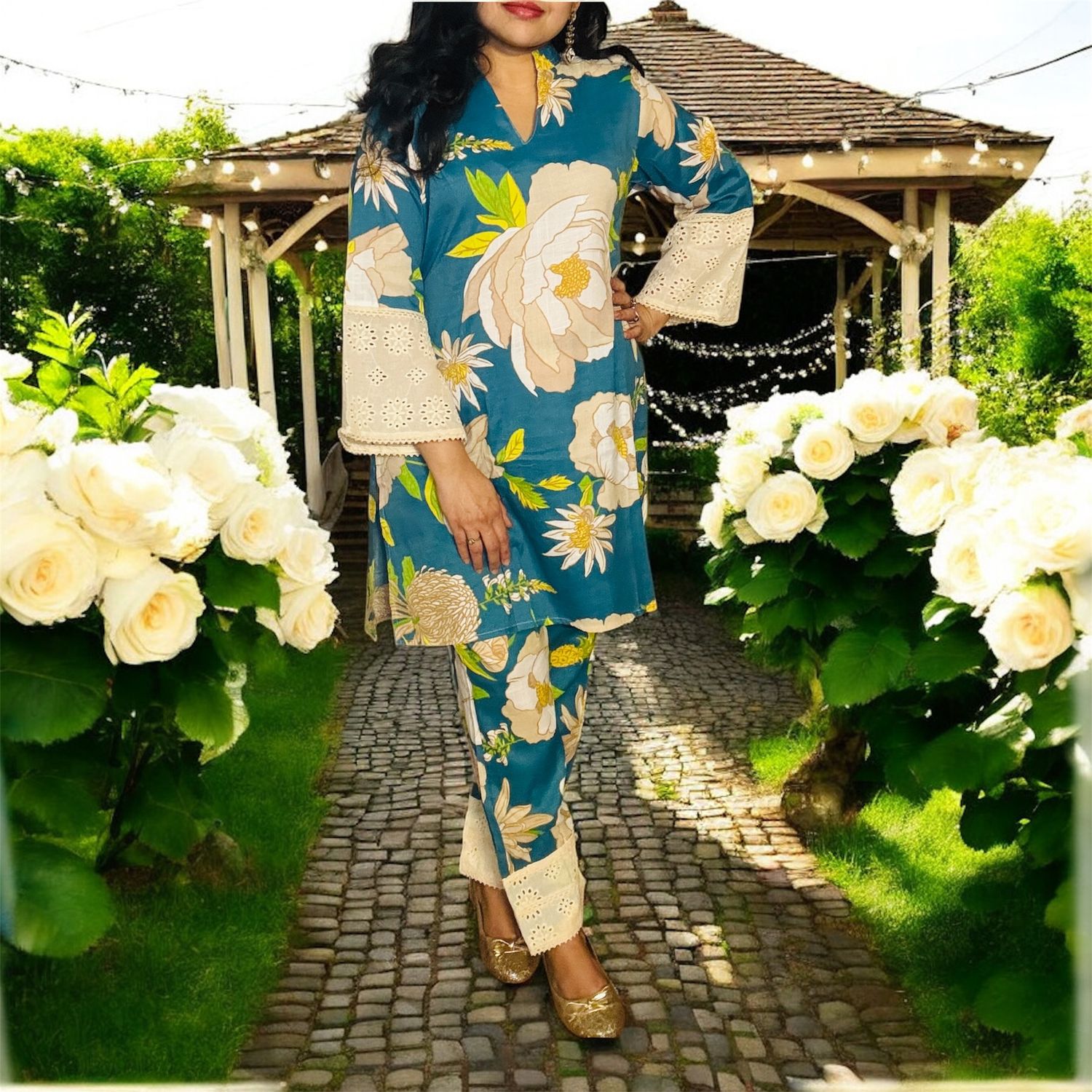 🌸 Elegant Floral Cord Set