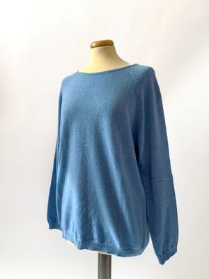Maglione girocollo da donna in cashmere con lavorazioni a losanga - Azzurro denim Maglione girocollo da donna in cashmere con lavorazioni a losanga - Azzurro denim