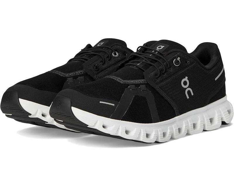 On Cloud 6 Black/White Women's 7.5