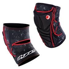 Dye Knee Pads Red Maat L