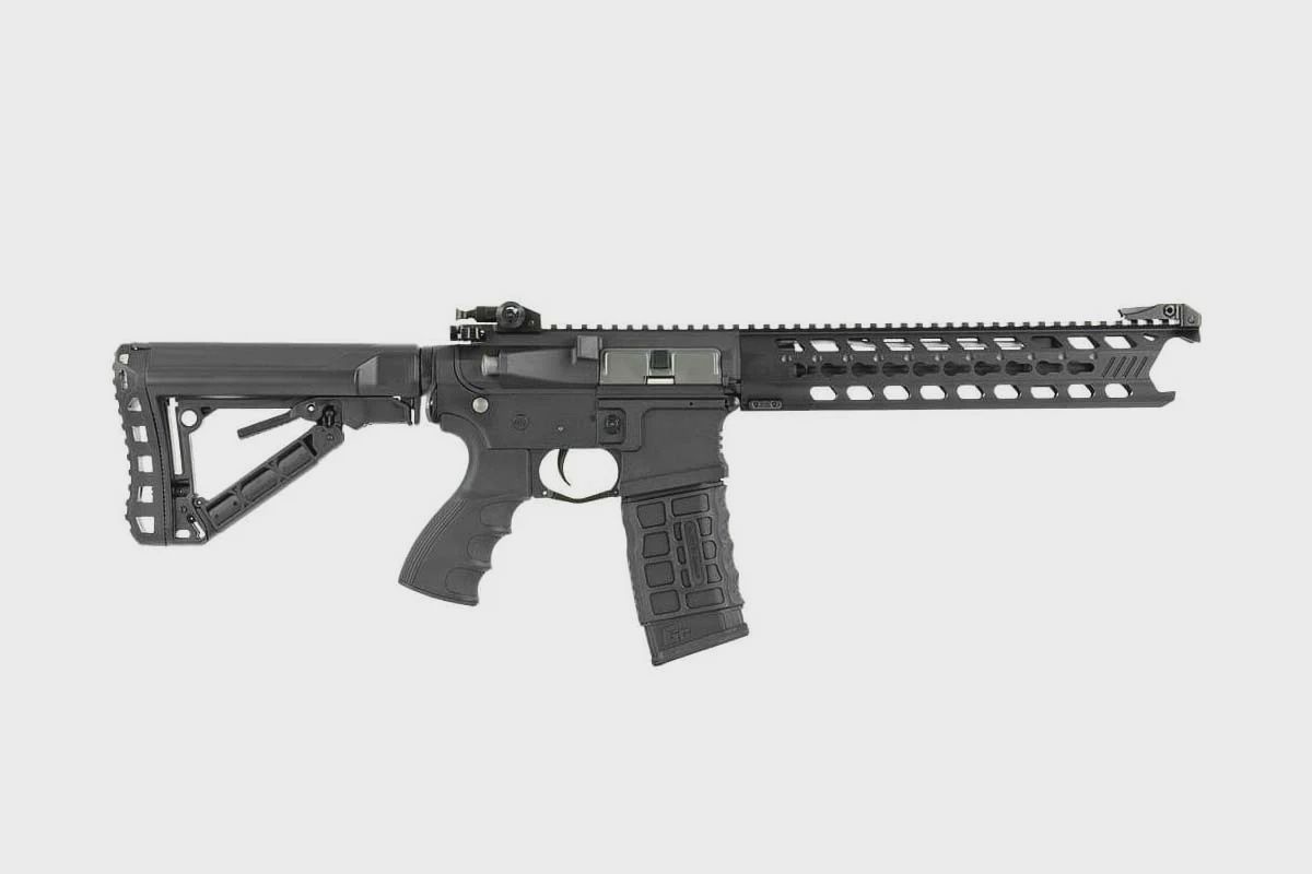CM 16 E.T.U. Predator