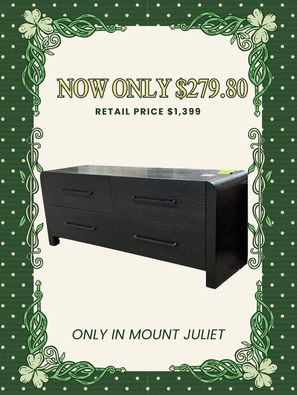 Cruz Wood 4 Drawer Dresser