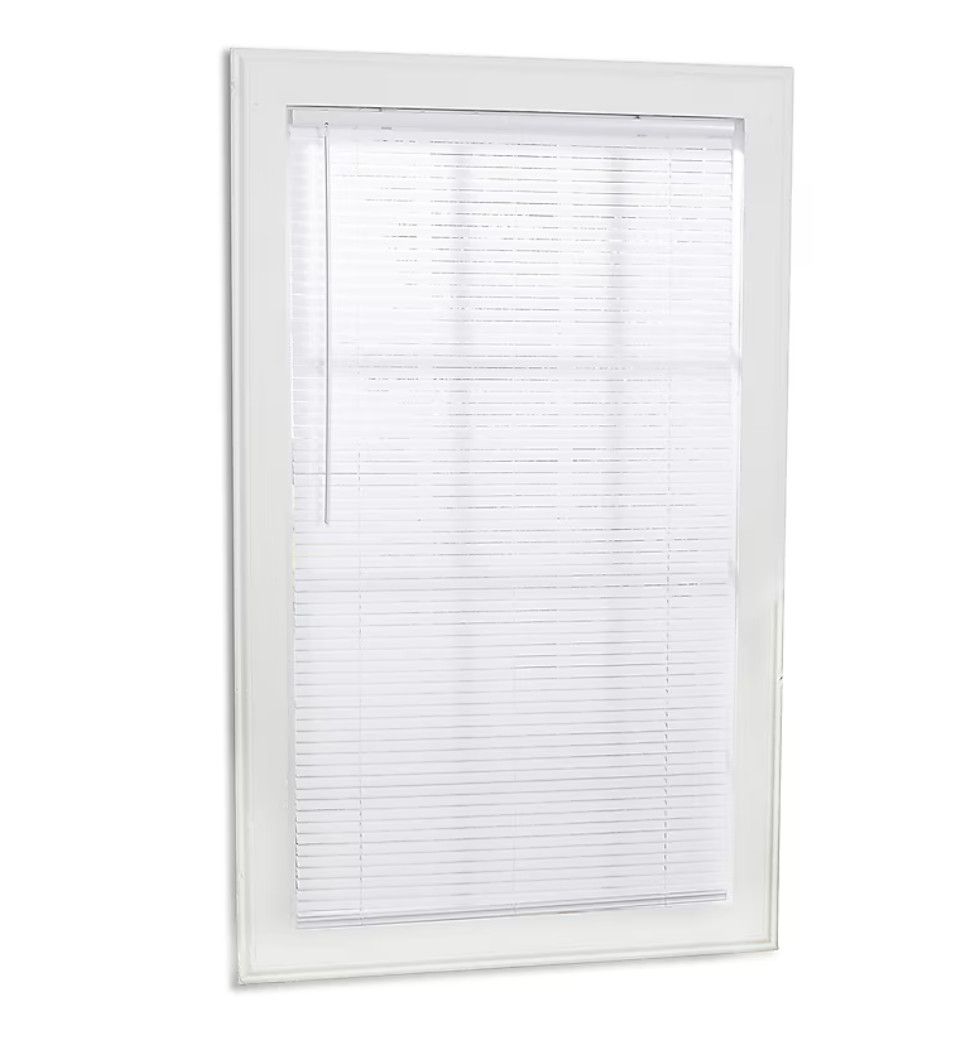 Project Source Room Darkening 1-in Slat Width 35-in x 64-in Cordless White Vinyl Room Darkening Mini-blinds