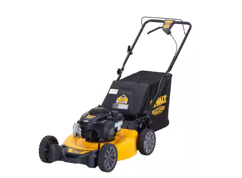 DEWALT 21 in. 150cc Briggs and Stratton 625ex Engine Rear Wheel Drive 2-in-1 Gas Self Propelled Walk Behind Lawn Mower