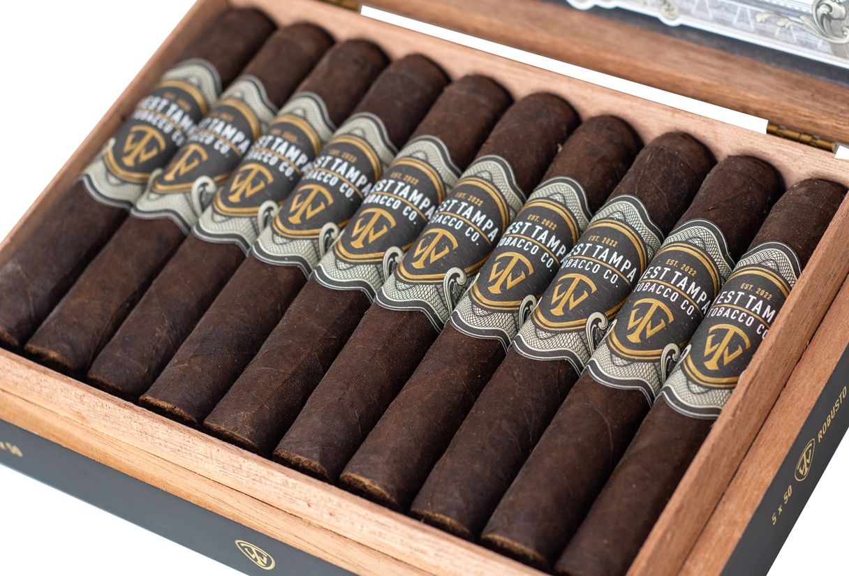 West Tampa - Black Robusto - Box