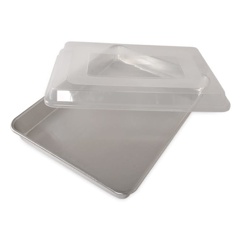 High-Sided Sheet Cake Pan w/Lid