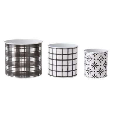 B &amp; W Pattern Planter