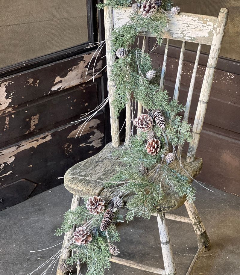 Birch Tipped Cedar Garland 5&#39;