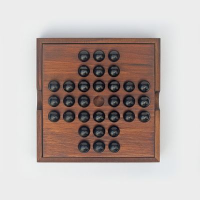 Soltaire Wooden Game