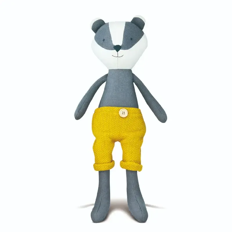 Benny Badger Knit Pal