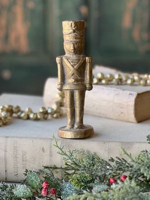 Gilded Noble Nutcracker 7”