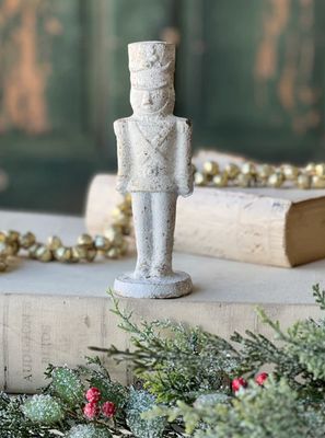 Glinted Noble Nutcracker 7”