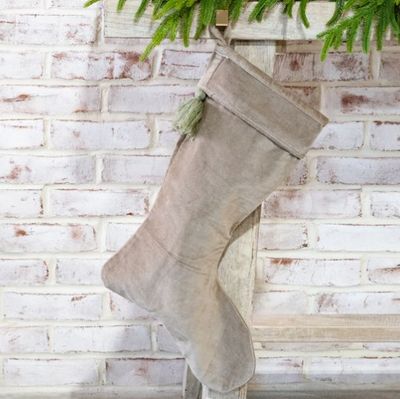 Toffee Velvet Stocking 18.5”