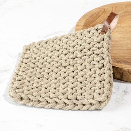 Leather Strap Tan Knit Pot Holder