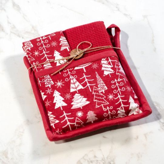 Red Christmas Tree Potholder Towel Set