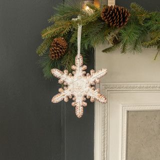 White Holly Snowflake 10”