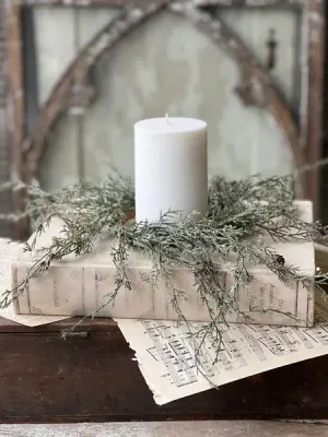 Weeping Cedar Candle Ring - Snow 14"