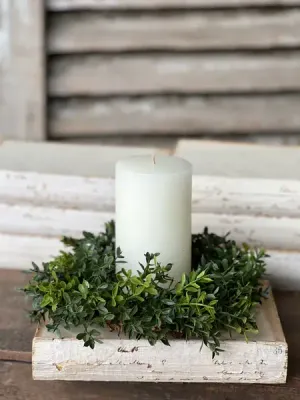 New England Realistic Boxwood Candle Ring 4.5”