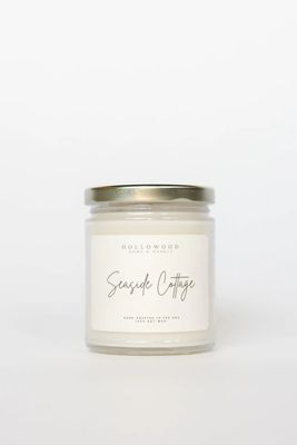 Seaside Cottage Candle 8 oz by Hollowood