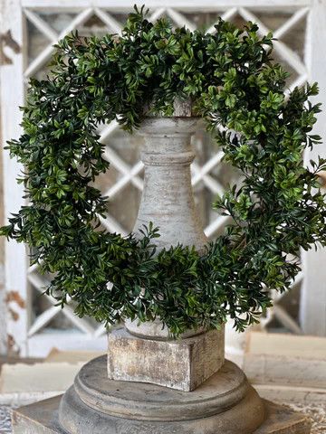 Galilee Boxwood Wreath 18”