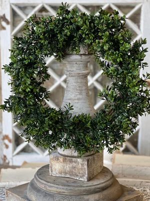Galilee Boxwood Wreath 18”