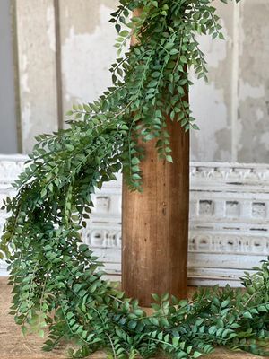 Wood Thrush Leaves Garland 72”
