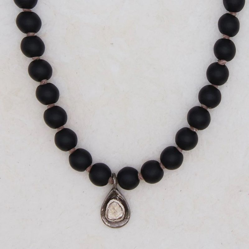 KNOTTED ONYX WITH DIAMOND NECKLACE