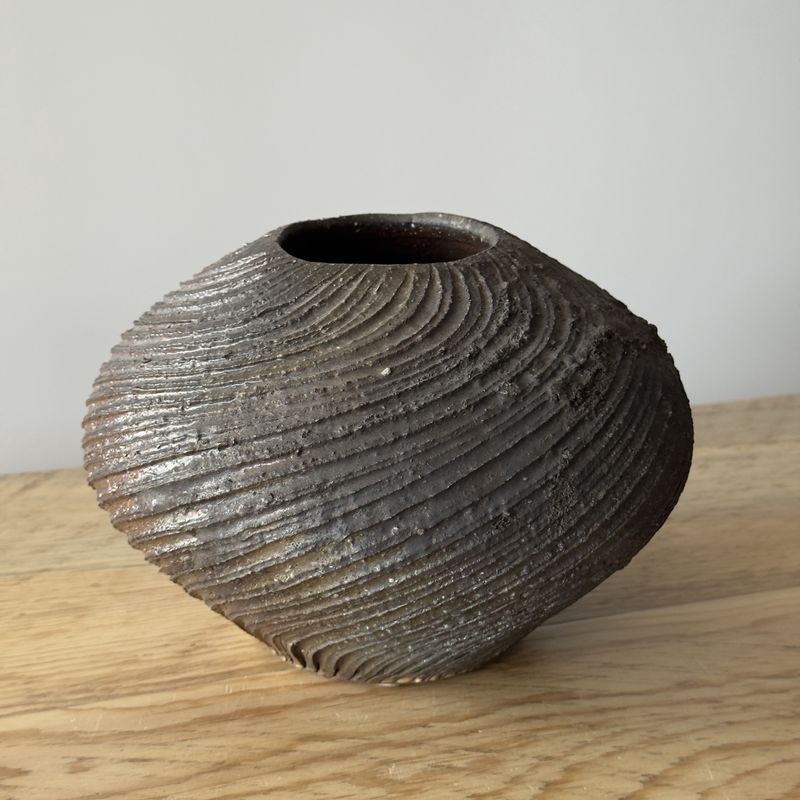 Kazuya Ishida - Oval Spiral Jar