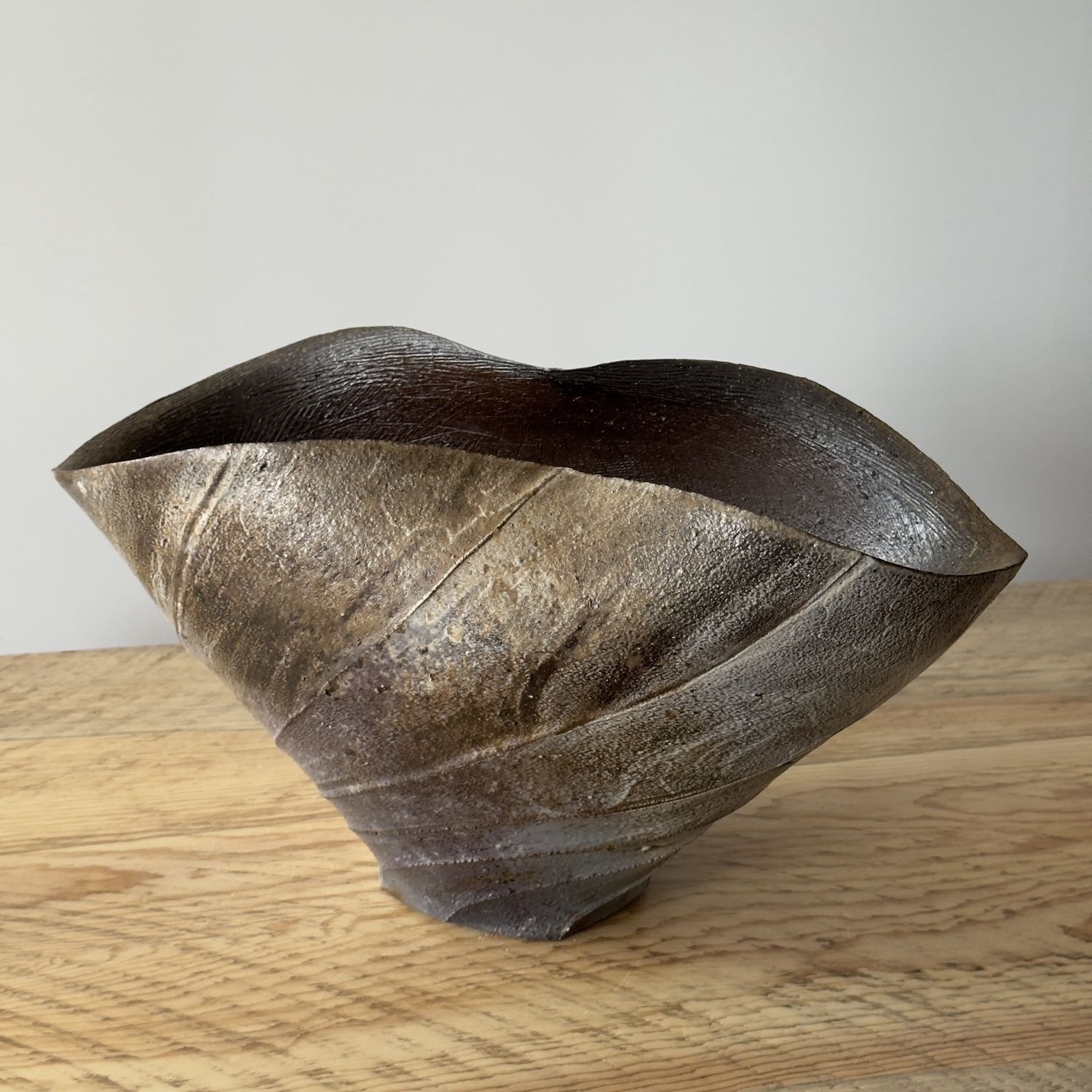 Kazuya Ishida - Spiral Vase