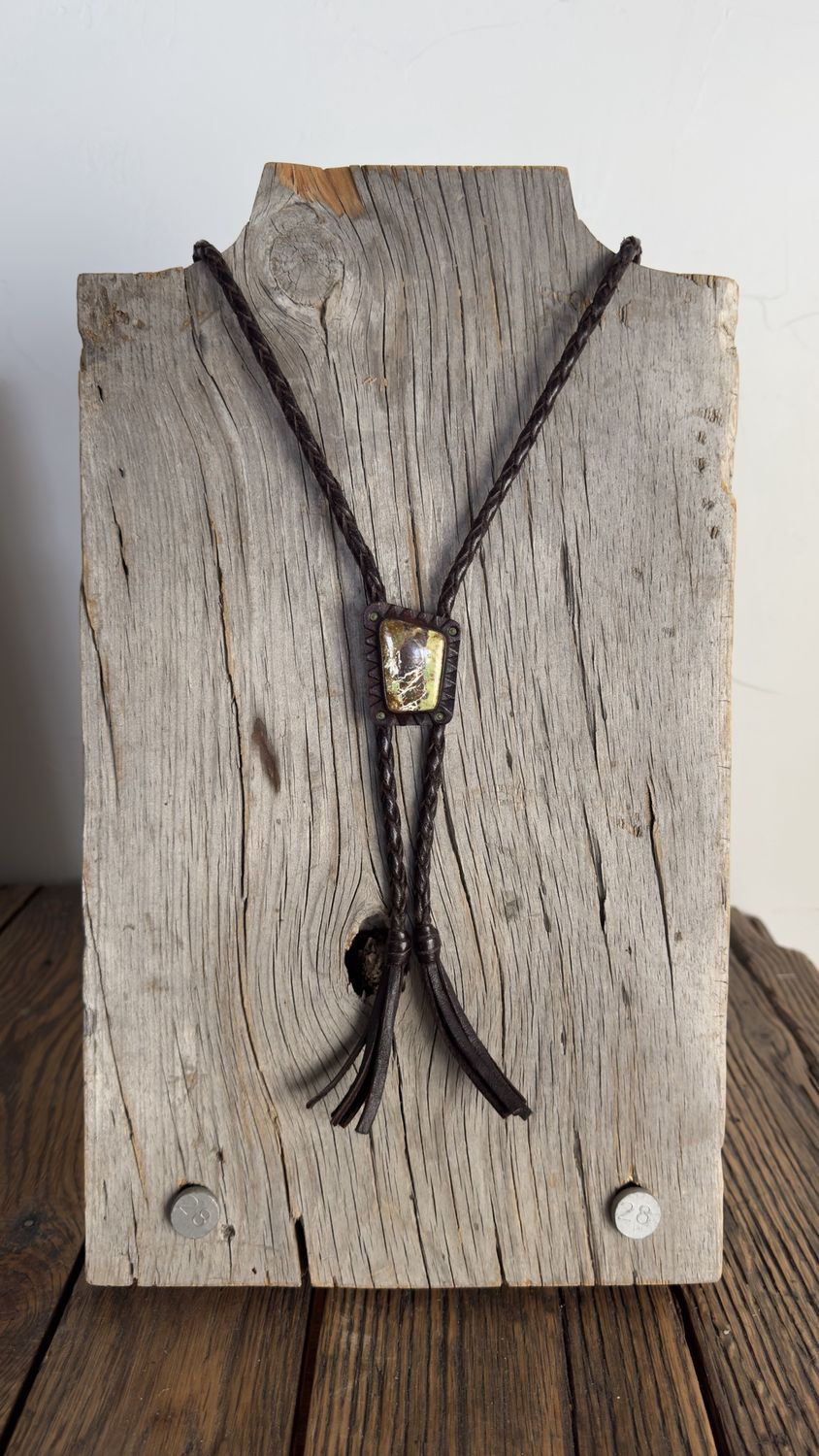 Gaspeite Bolo Tie