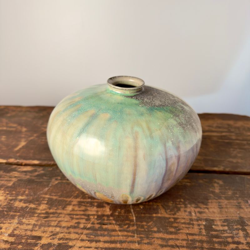 Jamille Cucci - Wood Soda Vase