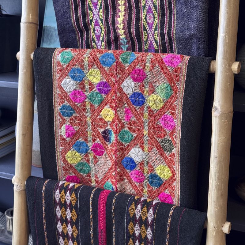 Vintage Handwoven Peruvian Manta - Abigail