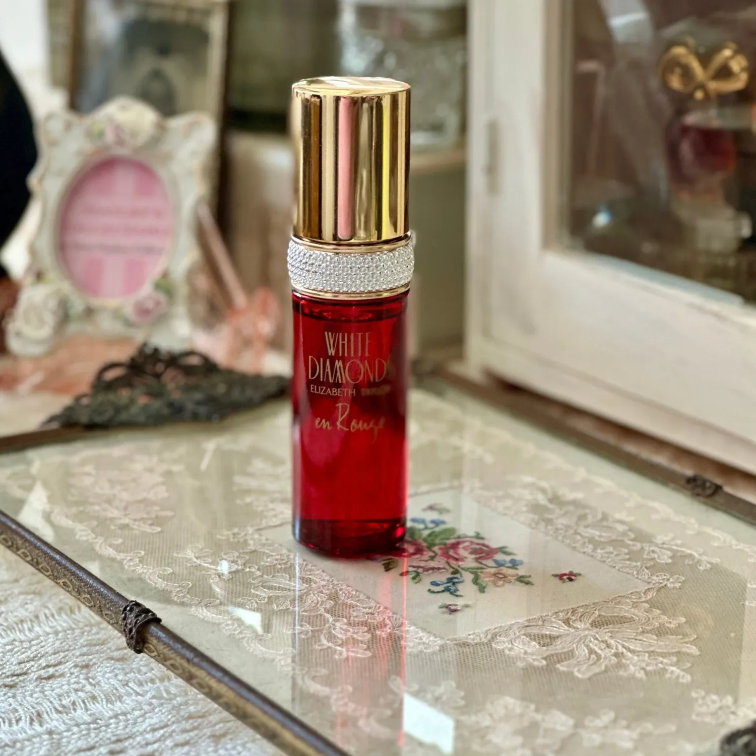 WHITE DIAMONDS-ELIZABETH TAYLOR