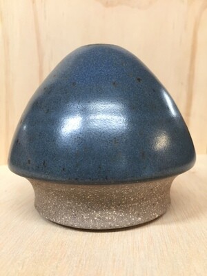 Rounder - These are in production. Email us to be notified. Should be ready week of 7/4/22. vangilderpottery@gmail.com