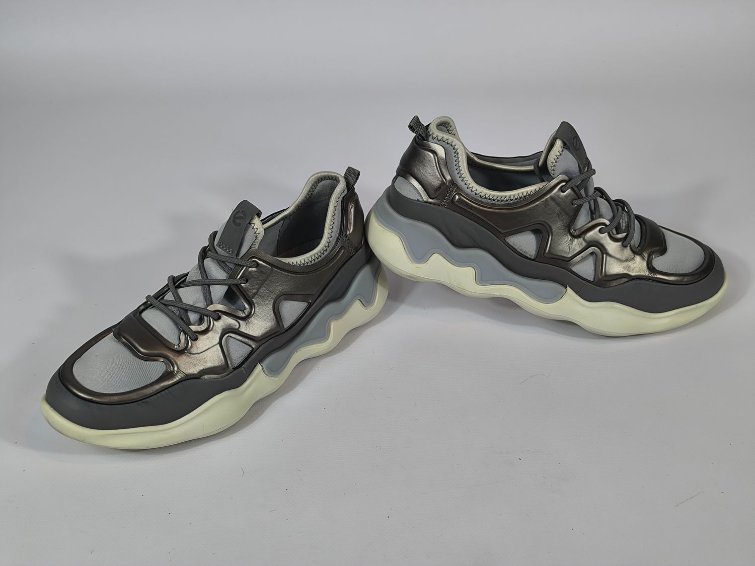 Buty Ecco Elo W r. 39 - 24,5 cm