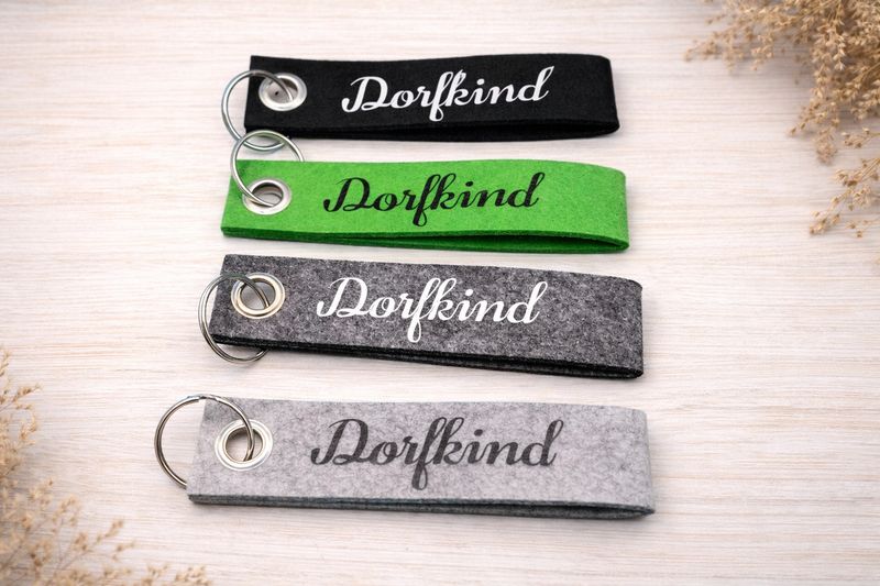 Schlüsselanhänger "Dorfkind" Version 2