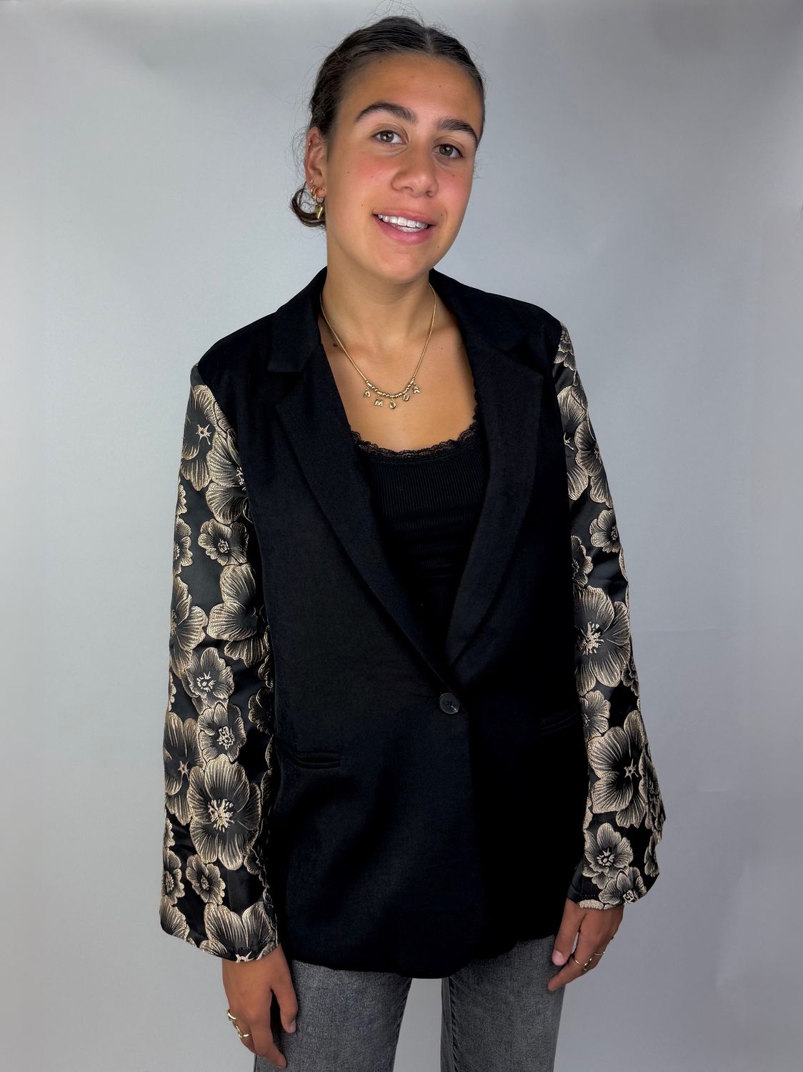 Blazer met Bloemenmouwen