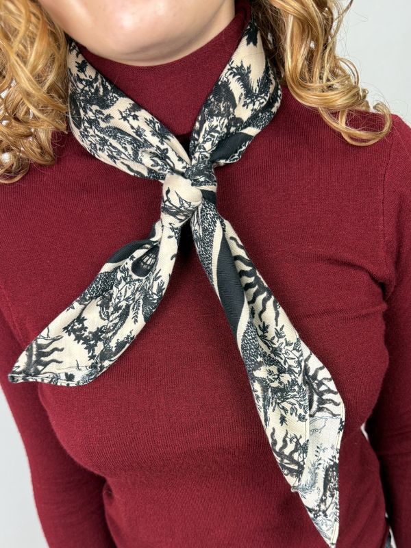 Black &amp; White Cosmic sjaaltje