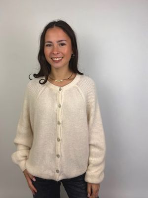 Gebreid Vest met Hartvormige Knoopjes