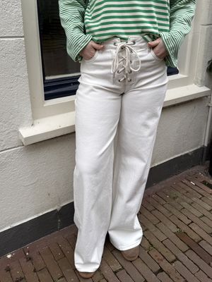 Wide Leg Jeans met Striksluiting