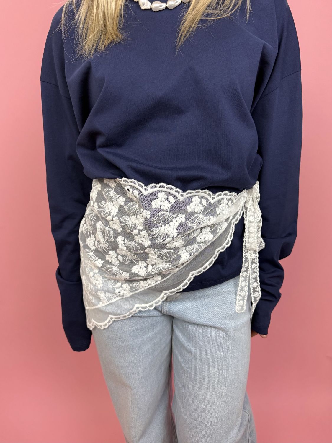 Lace Waist Scarf