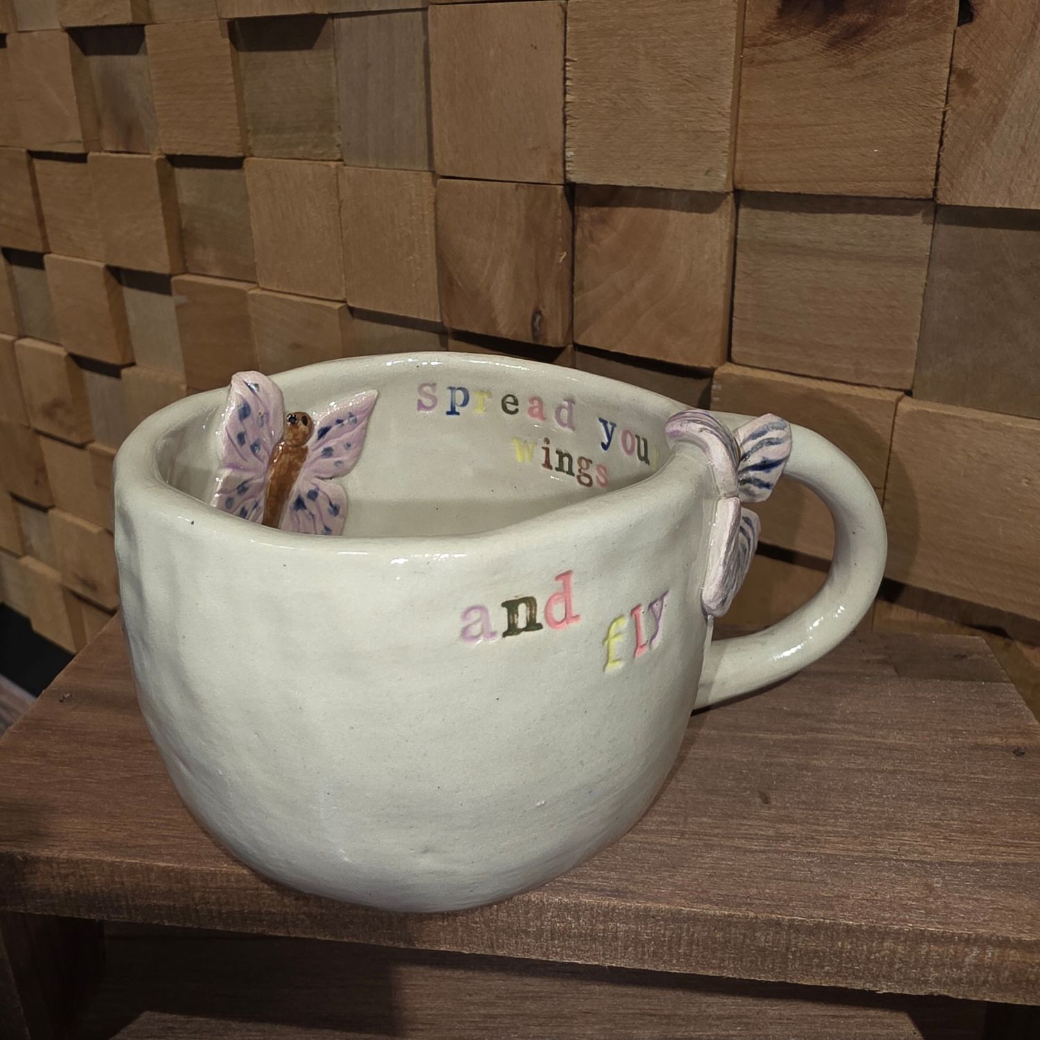 Cana ceramica butterfly