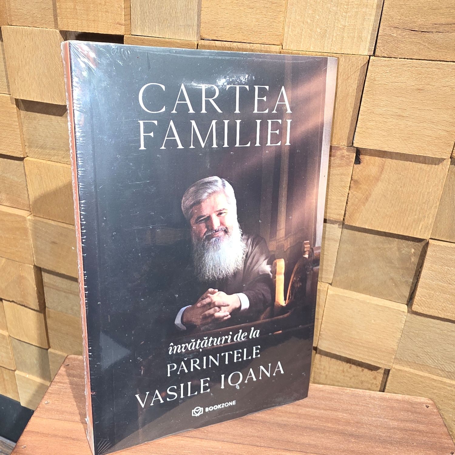 Cartea familiei