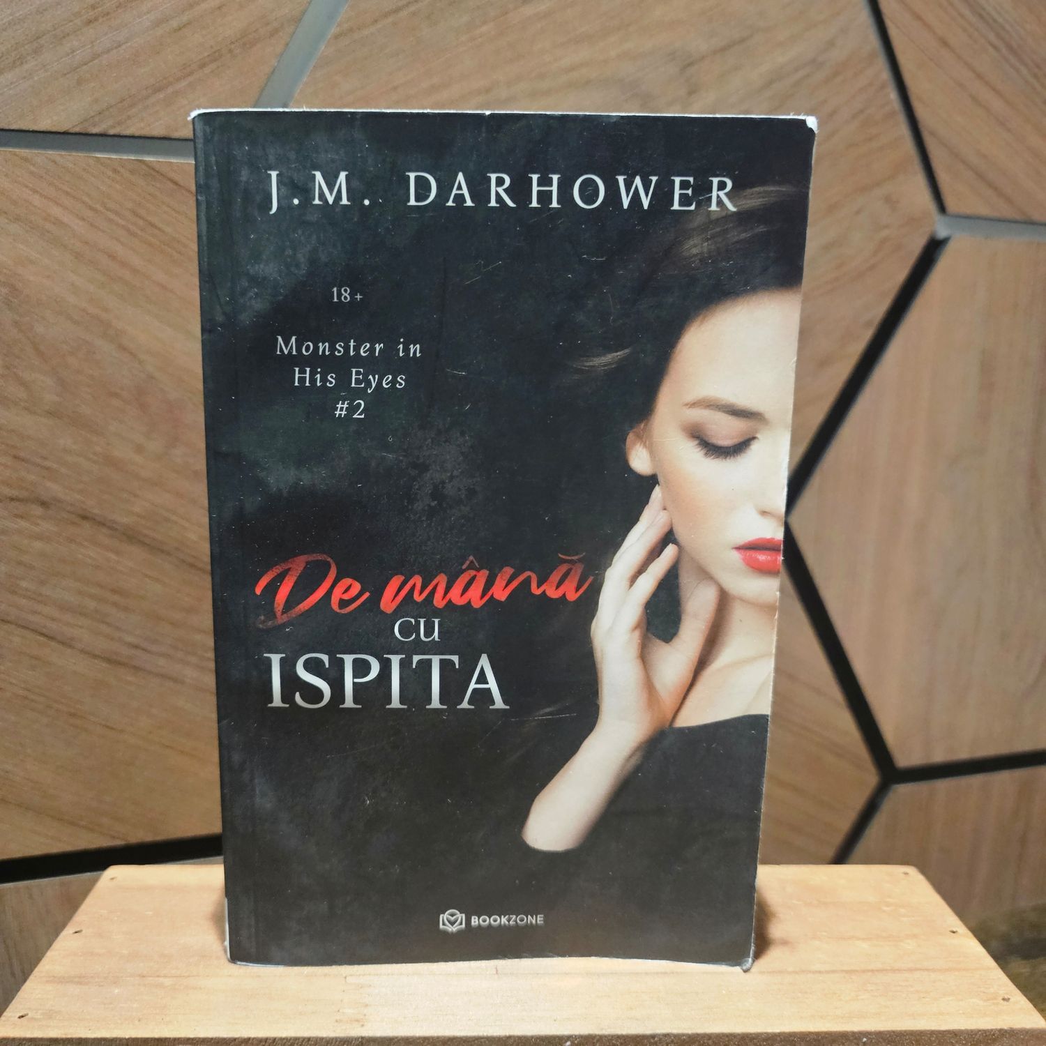 Carte De mana cu ispita