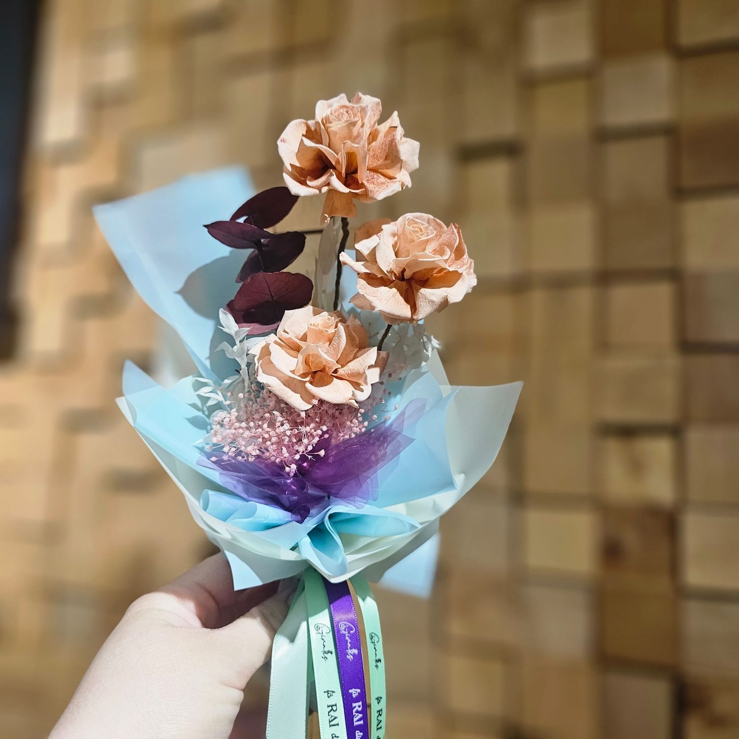 Buchet 3 trandafiri criogenati