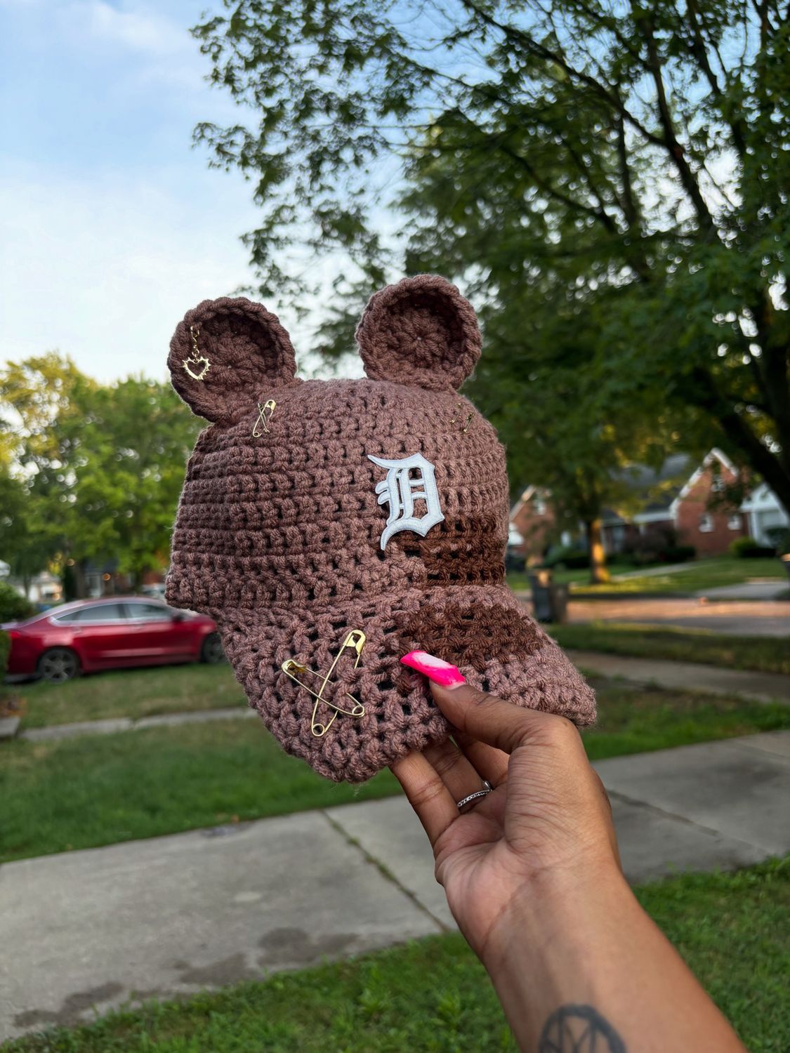 “BELL” BEAR BASEBALL CAP