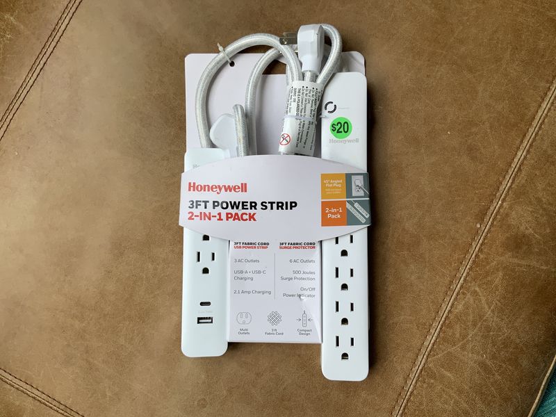 2 in 1 pack power strip