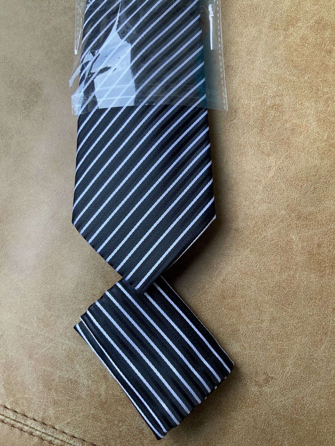 Barry Wang 3 piece Tie Set, Colour: Black &amp; Gray