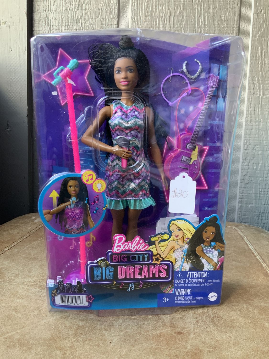 Barbie Big City Big Dreams, Colour: Purple Guitar
