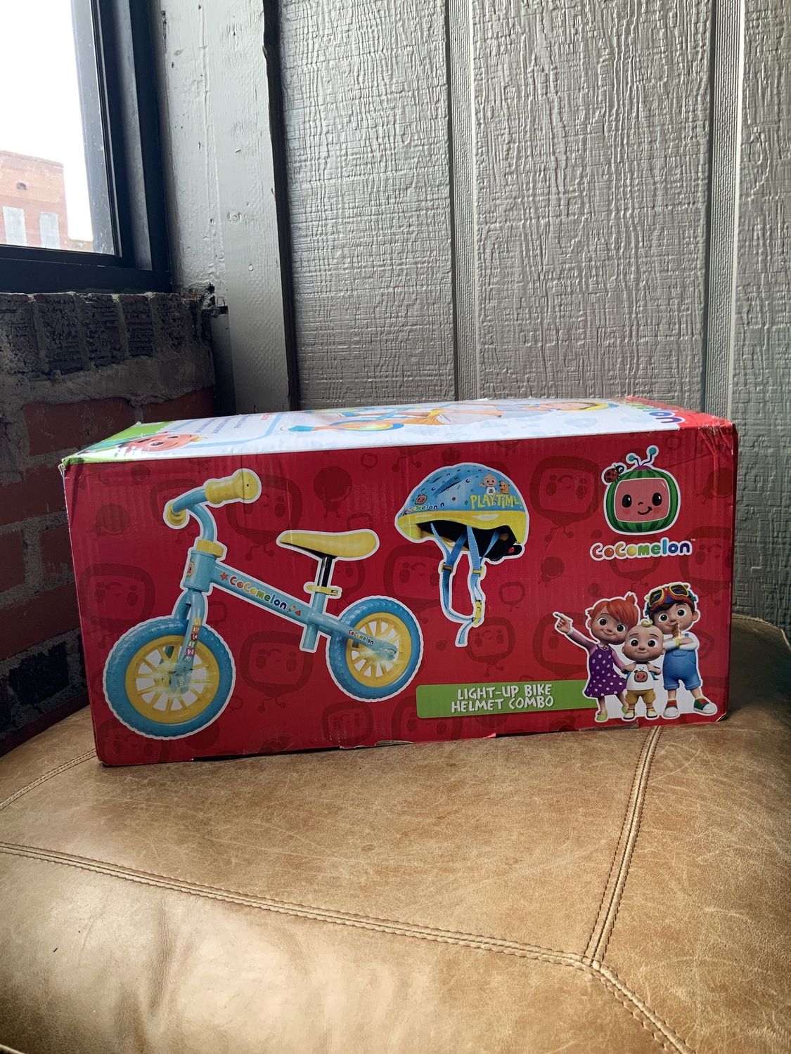 Cocomelon Light Up Bike and Helmet Combo